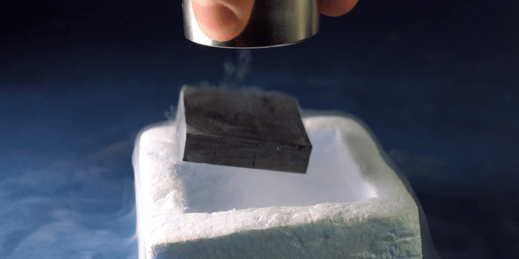 LK99: il superconduttore che rivoluziona la fisica, tra energia e trasporti