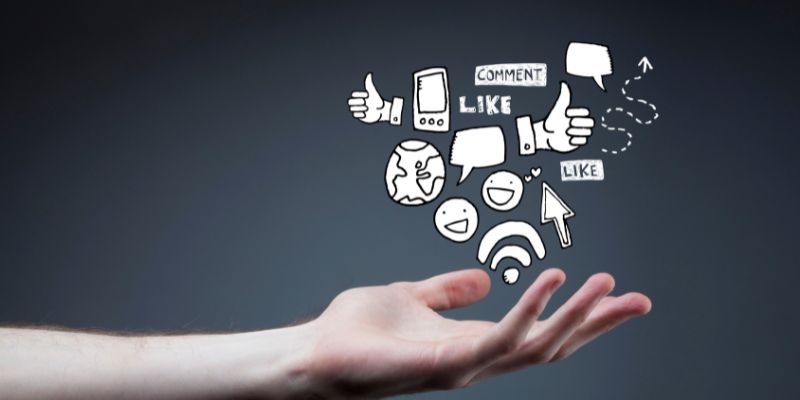 Social media i messaggi tossici minano l'autostima dei più giovani