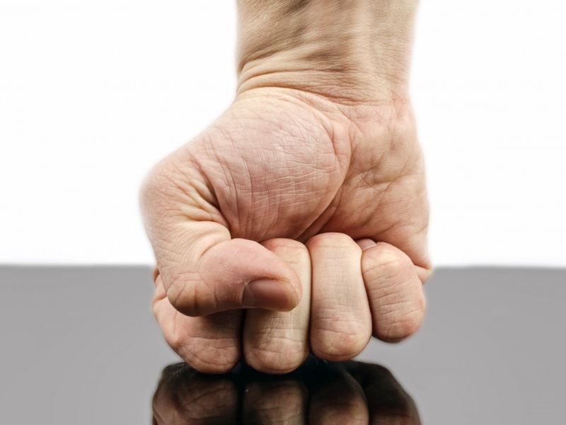 Rabbia, scrivere aiuta a gestire le emozioni negative