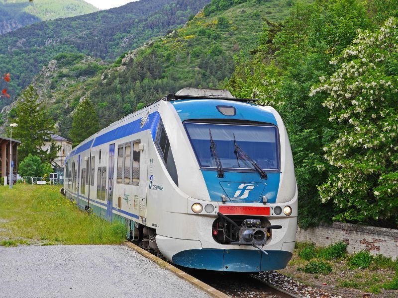 Frecciarosa 2024: la prevenzione oncologica corre sui binari
