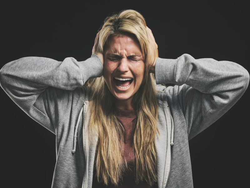 L’uso di sostanze allucinogene può favorire l’insorgere di schizofrenia