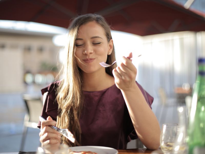 Salute orale: masticare rende più intelligenti